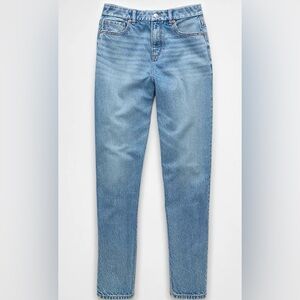 🆕 American Eagle Curvy Mom Jean High Rise!